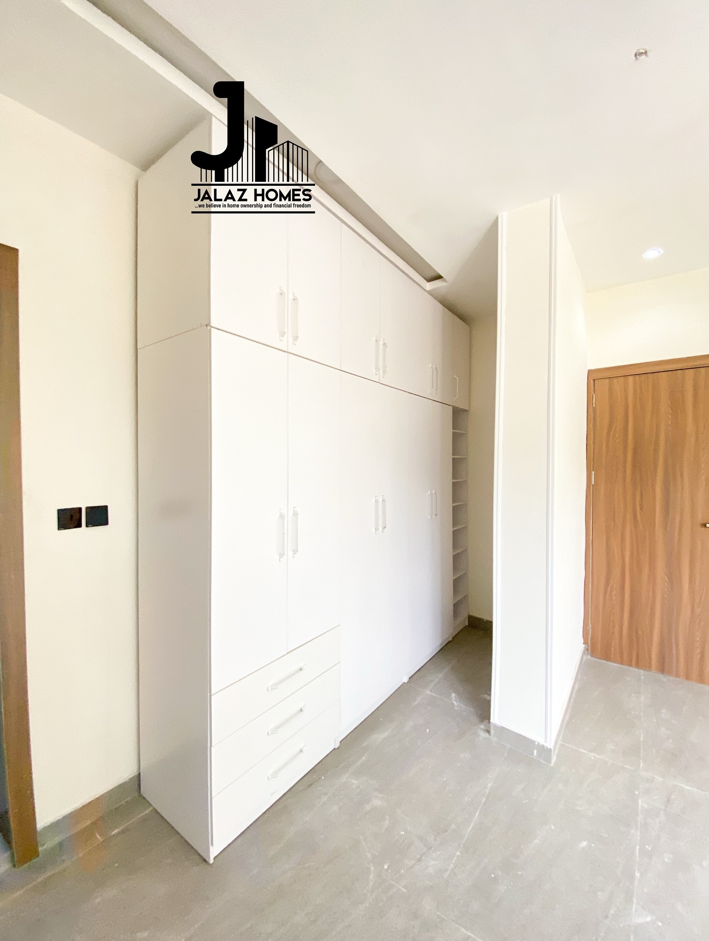 ins_link_DQCMT7dCMQ0_16