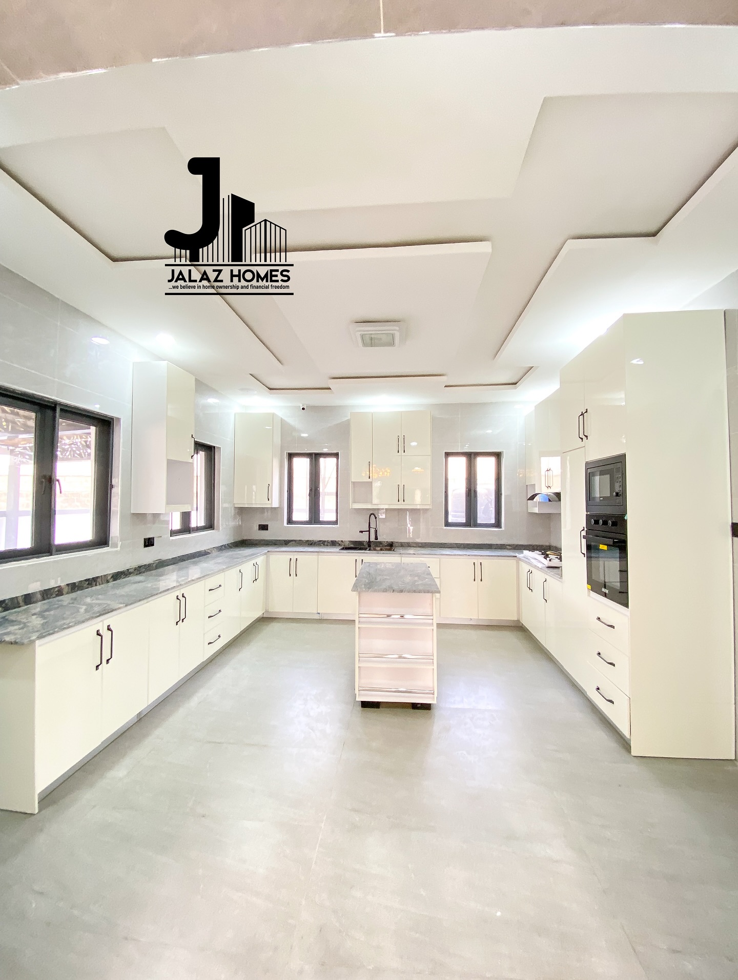 ins_link_DQCMT7dCMQ0_3