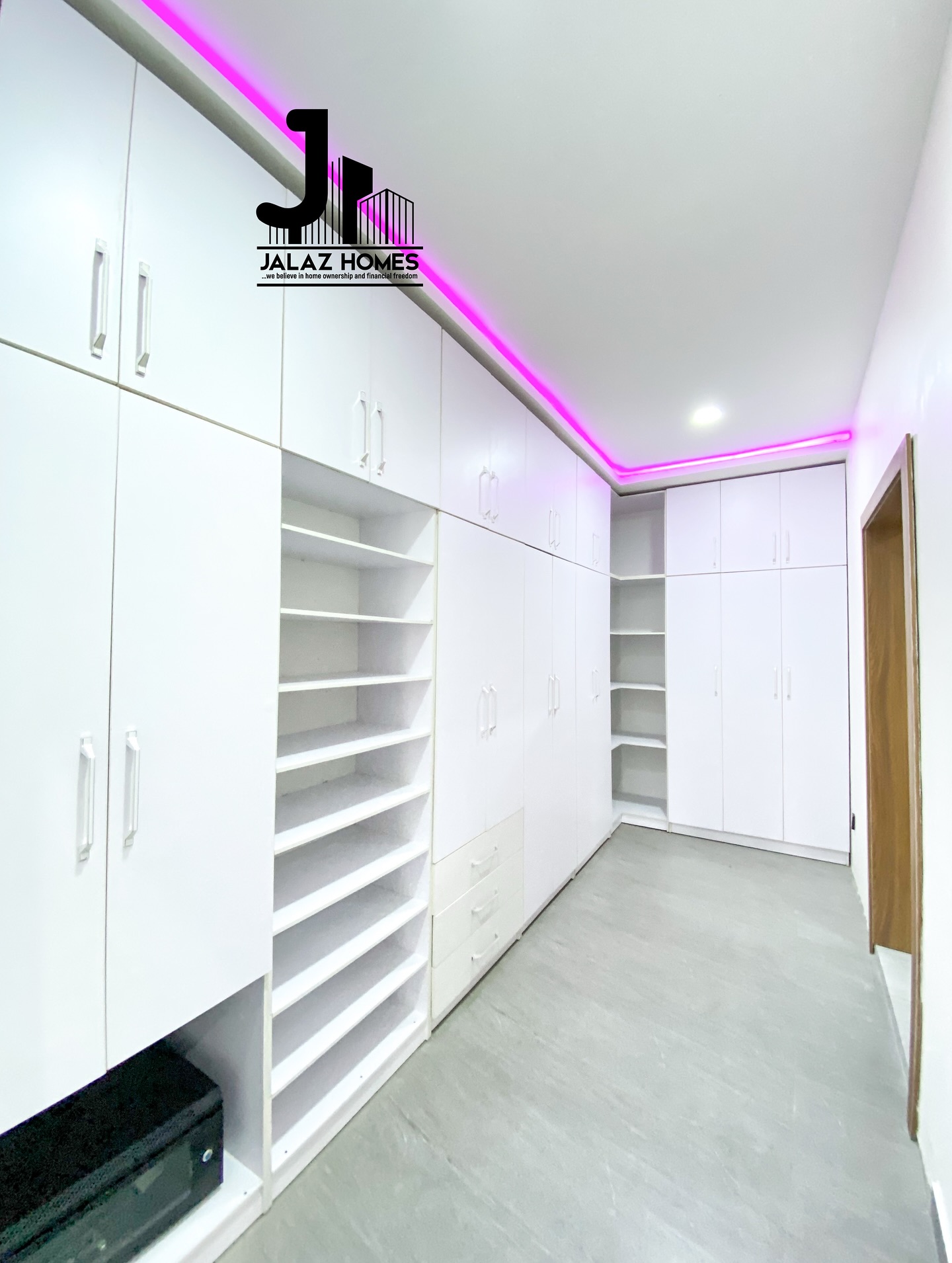 ins_link_DQCMT7dCMQ0_6