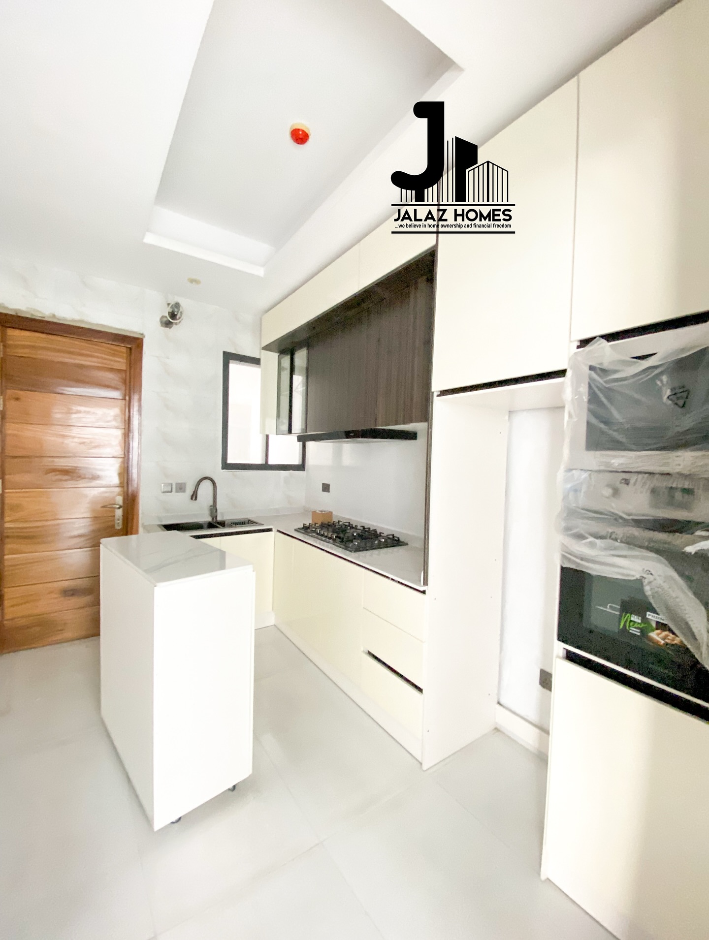 ins_link_DQCU15niI3P_7