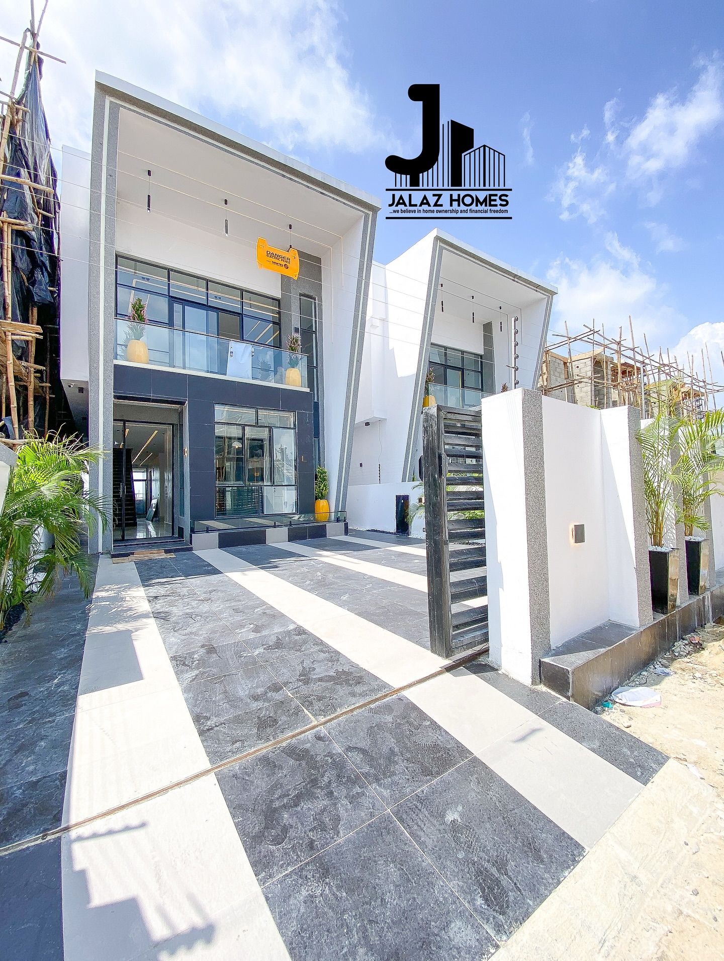 ins_link_DQmMxaFiPut_1