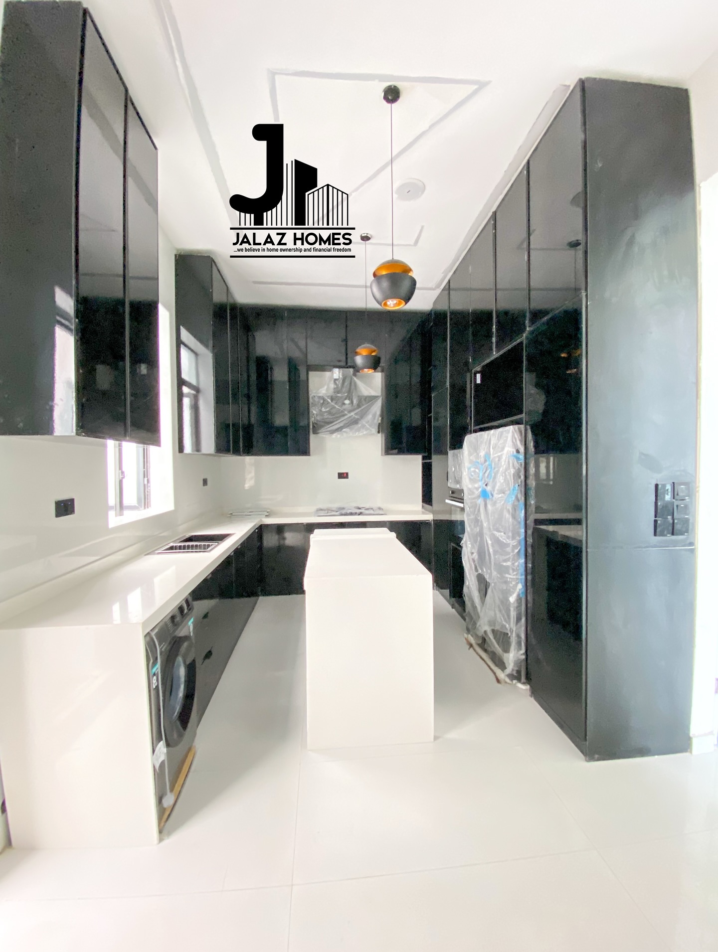 ins_link_DQmMxaFiPut_7