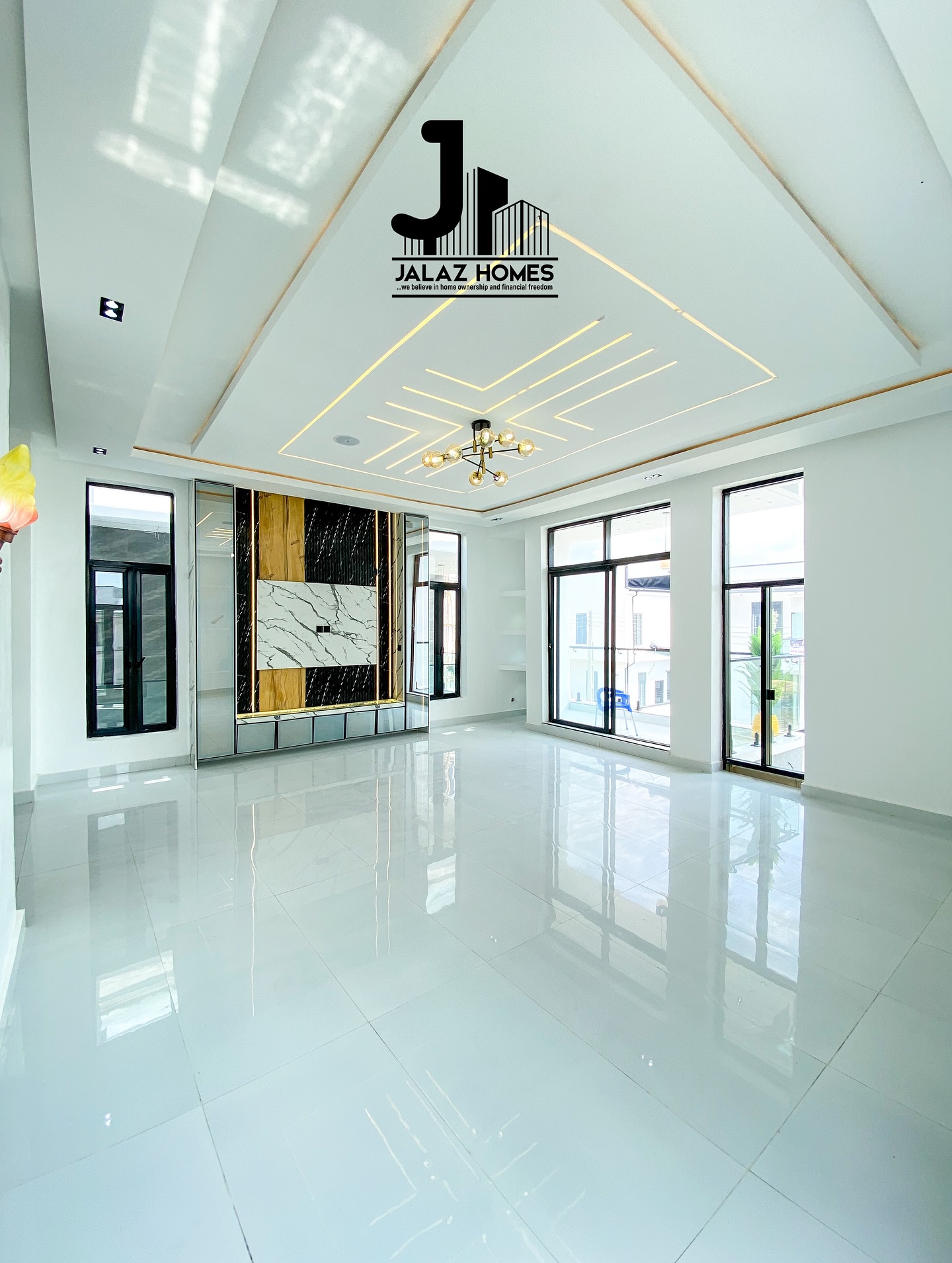 ins_link_DQmaCbmCBG2_12